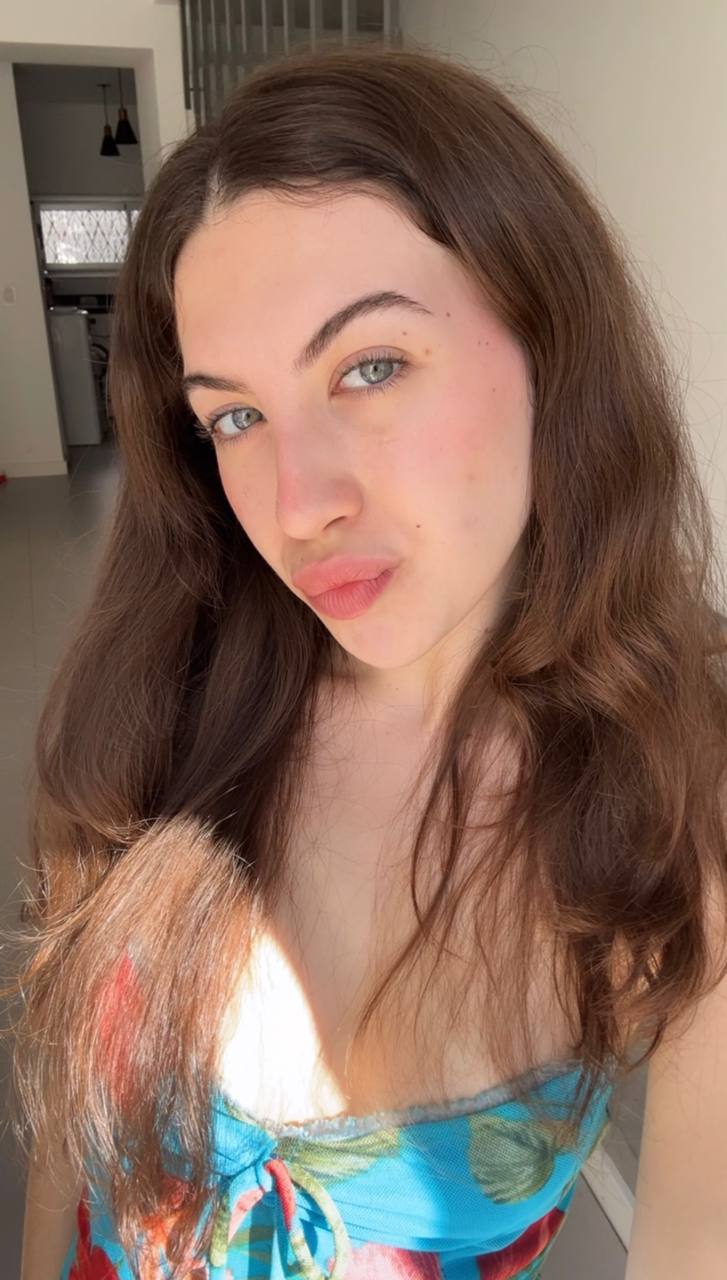 Nude girl Amber in Thimphu