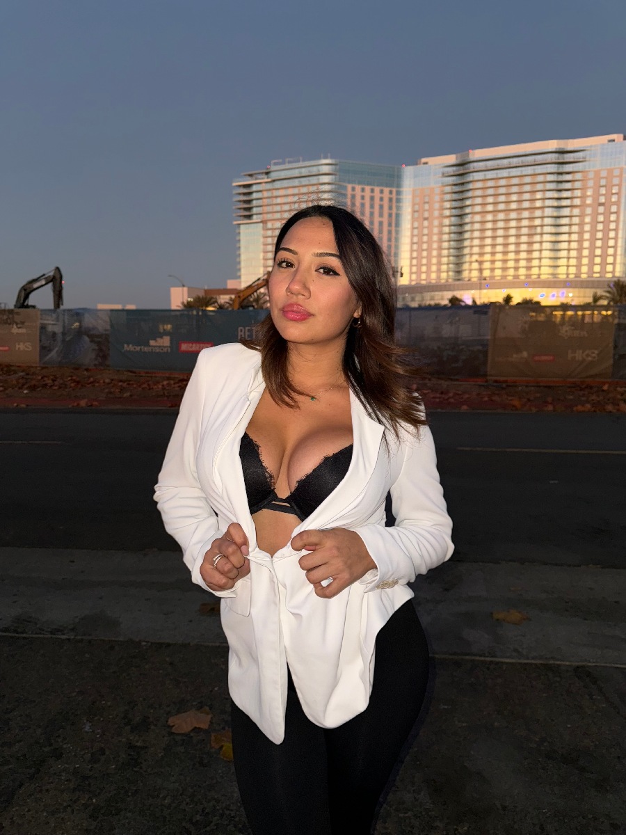 Take a pause and enjoy Ali Cruz — streaming from Thimphu