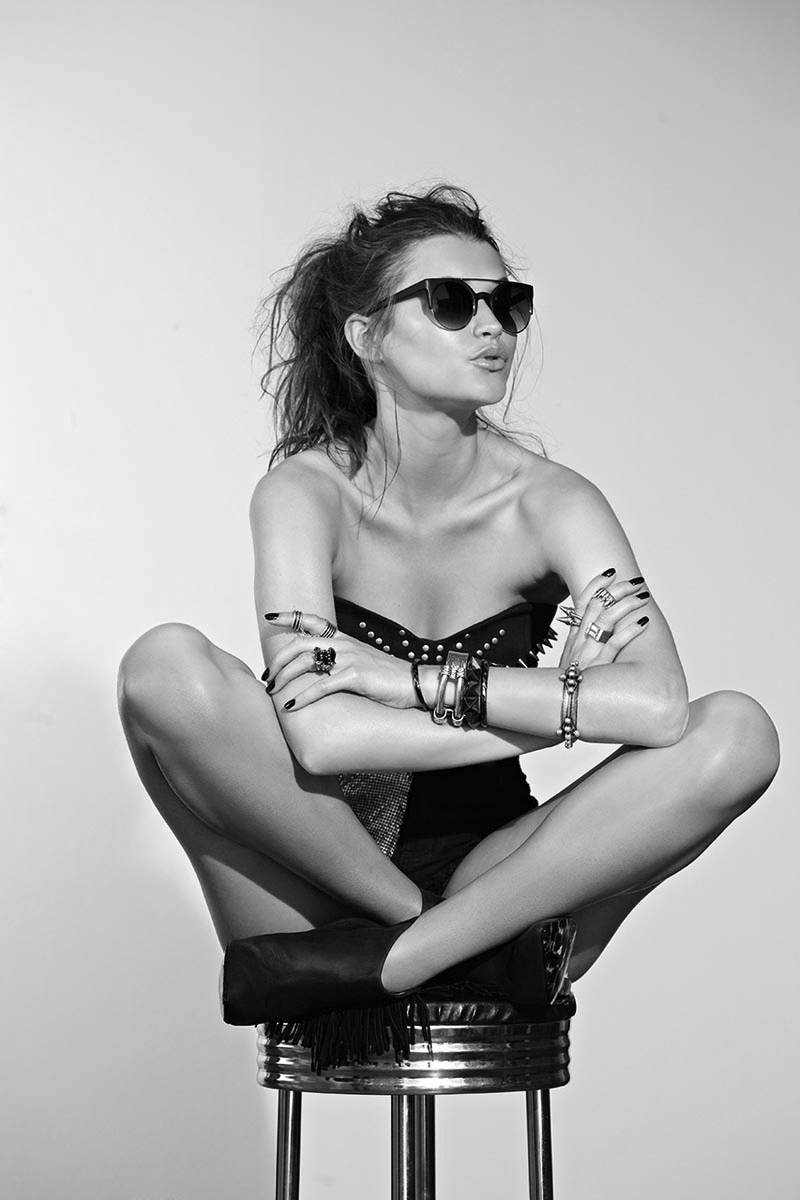 Sassy girls in Thimphu — step in, relax, and chat live